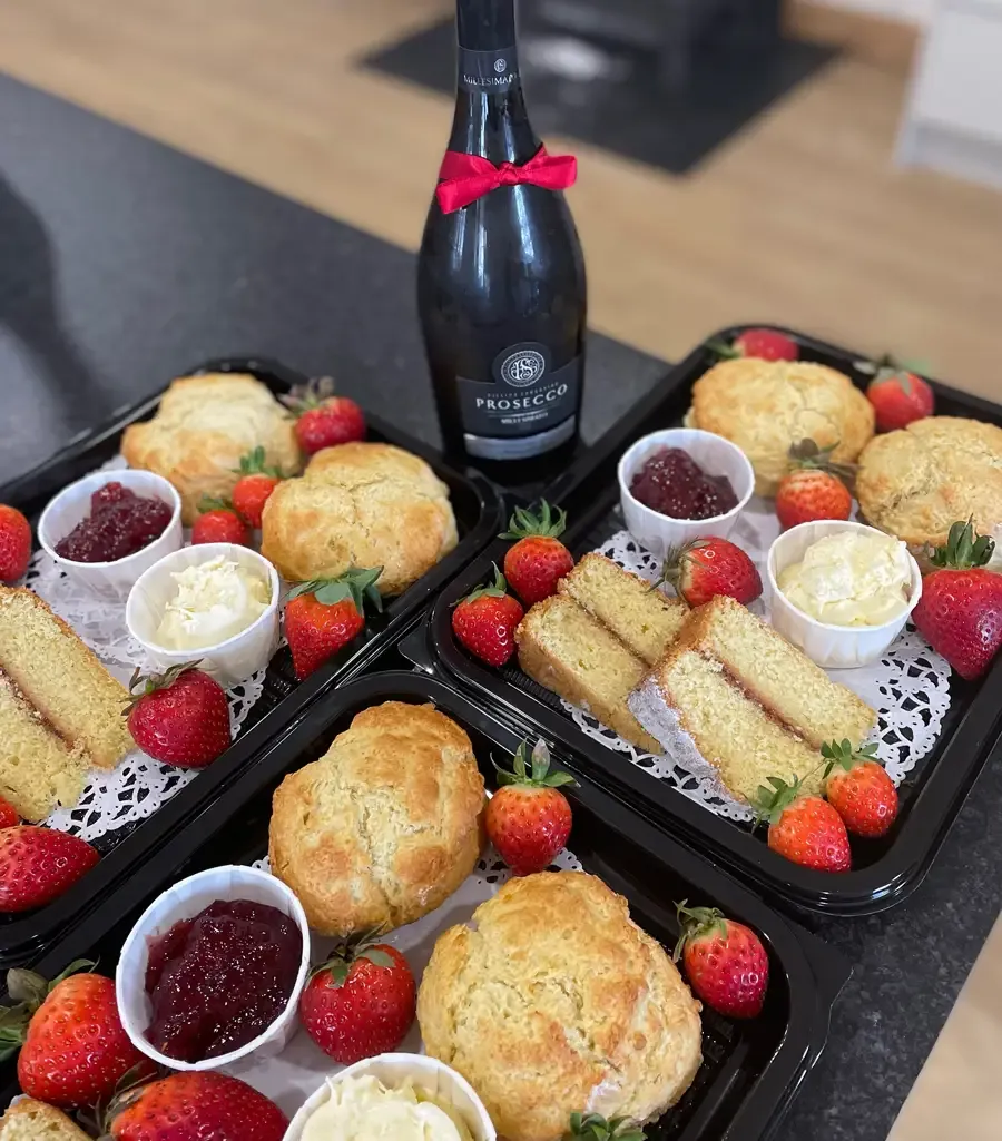Cream Teas and Prosecco
